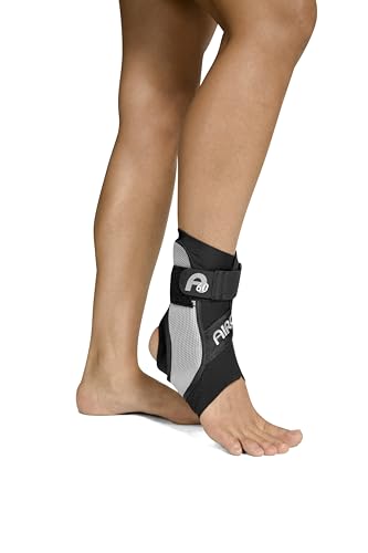 Aircast A60 Ankle Support Brace, Right Foot, Black, Medium (Shoe Size: Men's 7.5-11.5 / Women's 9-13)